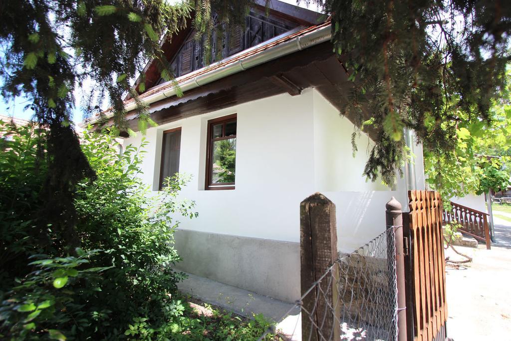 Lugas Vendeghaz Ξενοδοχείο Felsőtold Εξωτερικό φωτογραφία